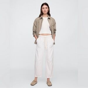 GAP pull on barrel Pant